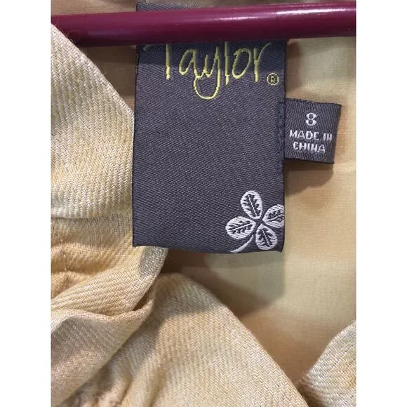 Taylor Chartreuse Linen Dress with Ruffle V-Neck Detail Size 8 Spring Summer - Picture 4 of 7